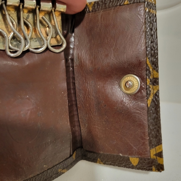 Vintage Louis Vuitton Key Case - Picture 5 of 8